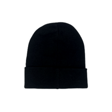 Indlæs billede til gallerivisning Sort beanie passer til kvinder og mænd. Huen er miljøvenlig, da den består af 50 % genbrugsplast og 50 % akryl.