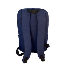 Indlæs billede til gallerivisning Blå back pack består af 100 % genbrugsplast.